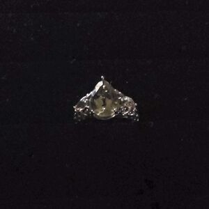 Pear Shaped Green Amethyst Sterling Silver Ring filligree band Size 9